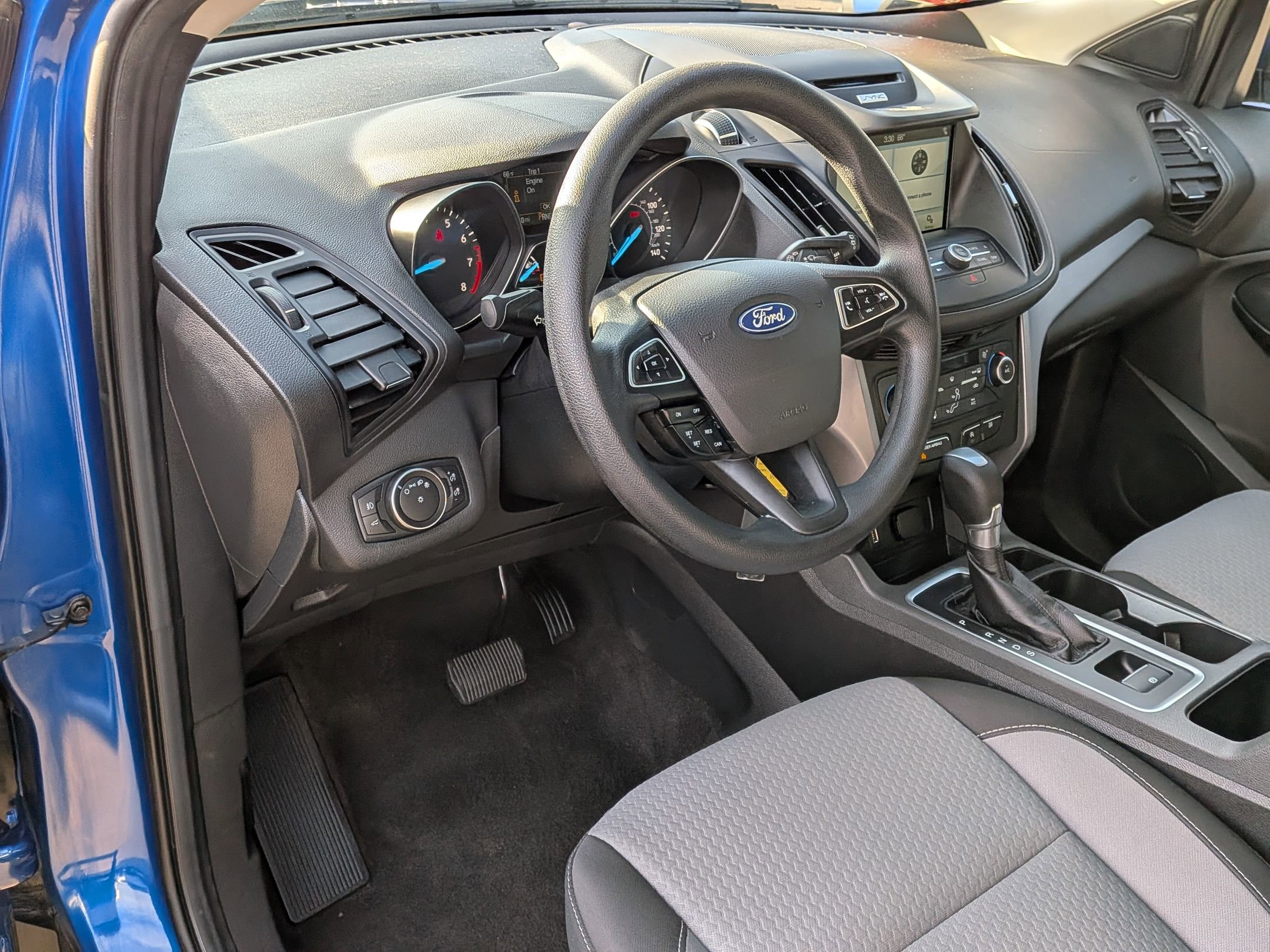 Used 2017 Ford Escape SE w/ Equipment Group 201A image 13