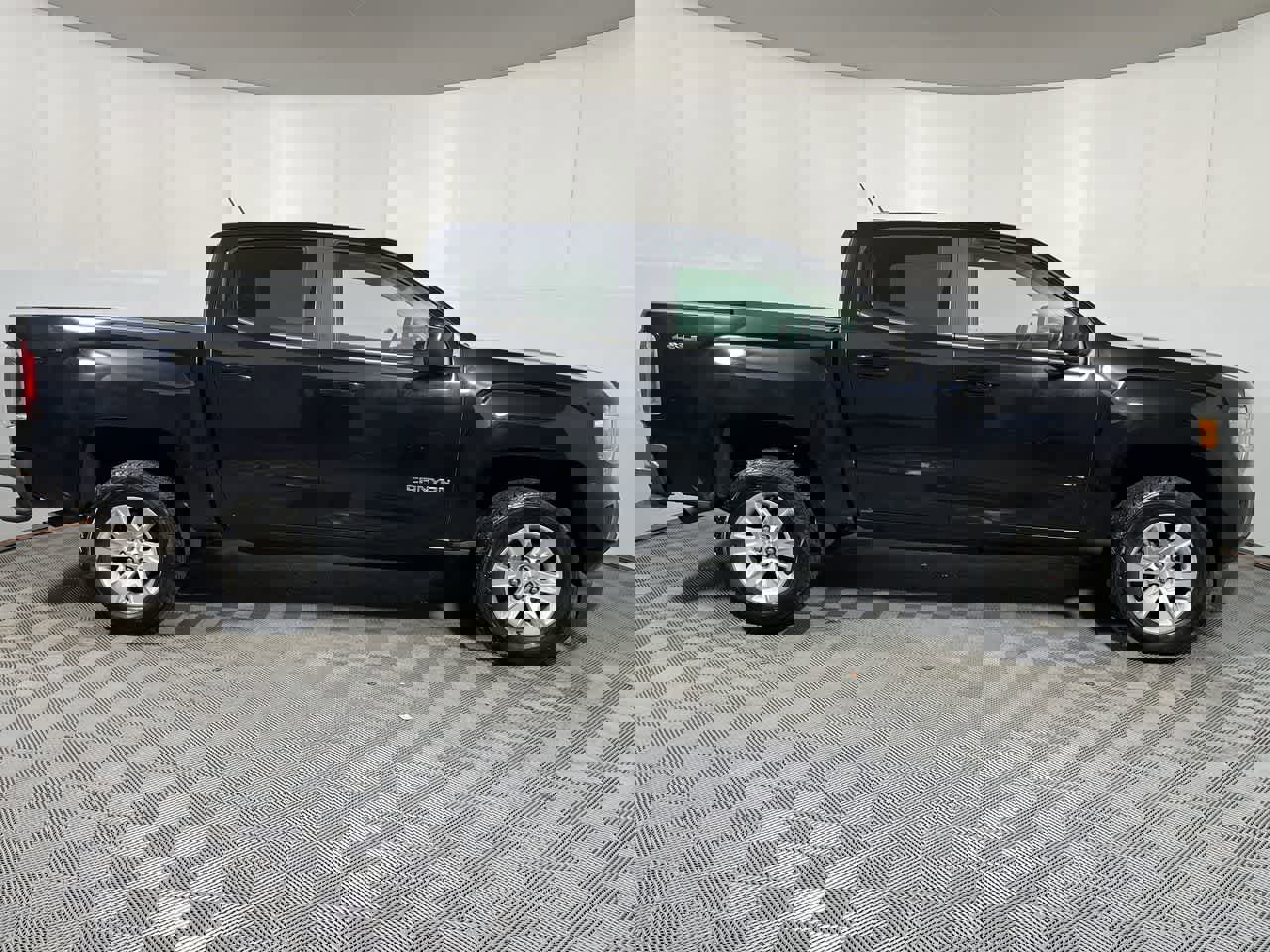 Used 2016 GMC Canyon SLE w/ SLE Convenience Package image 9