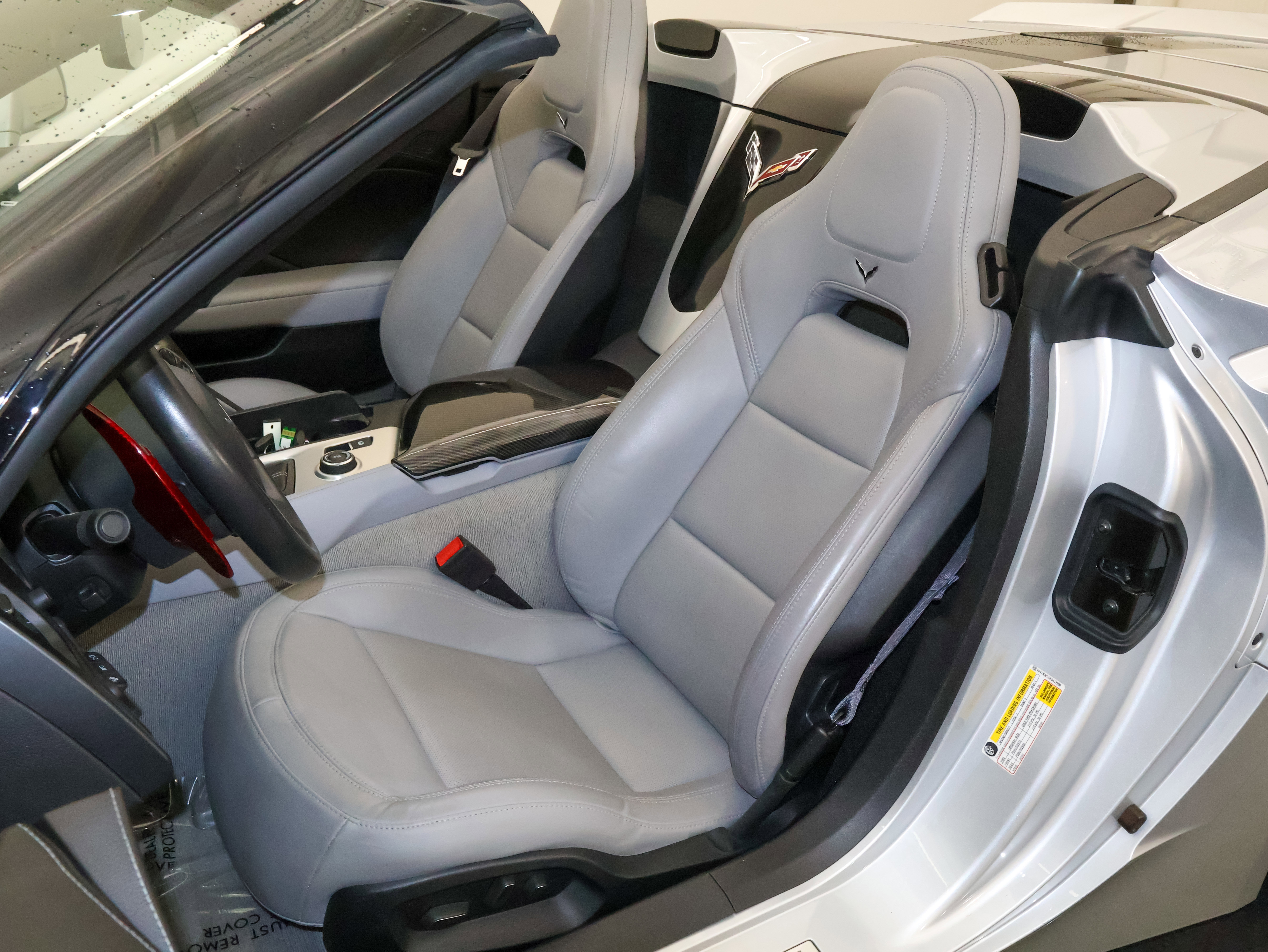 Used 2015 Chevrolet Corvette Stingray Convertible w/ 2LT Preferred Equipment Group RWD image 14