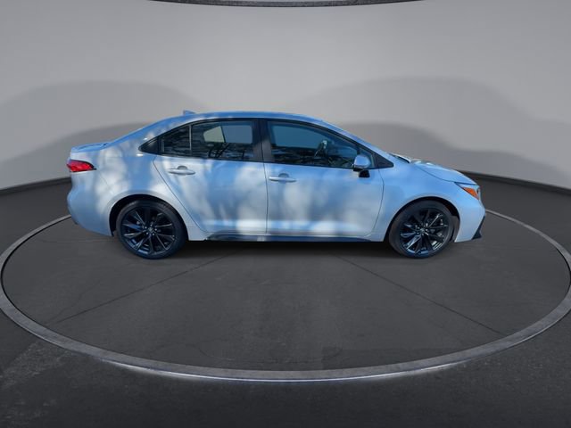Used 2025 Toyota Corolla SE image 17