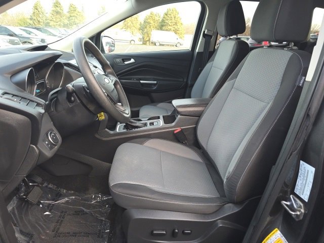 Used 2017 Ford Escape SE image 10