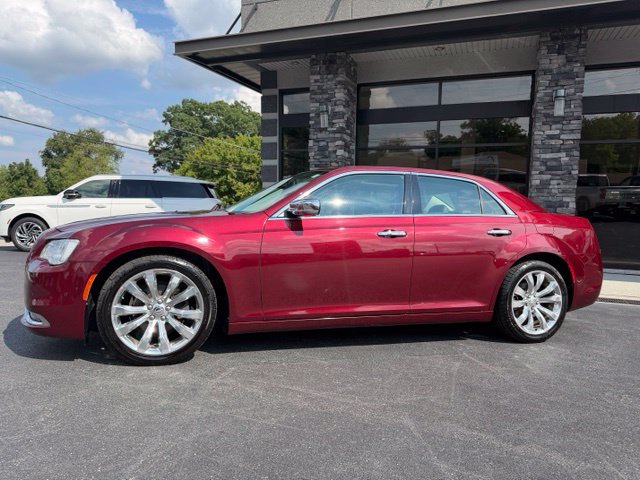 Used 2017 Chrysler 300 C w/ Safetytec Plus Group RWD image 4