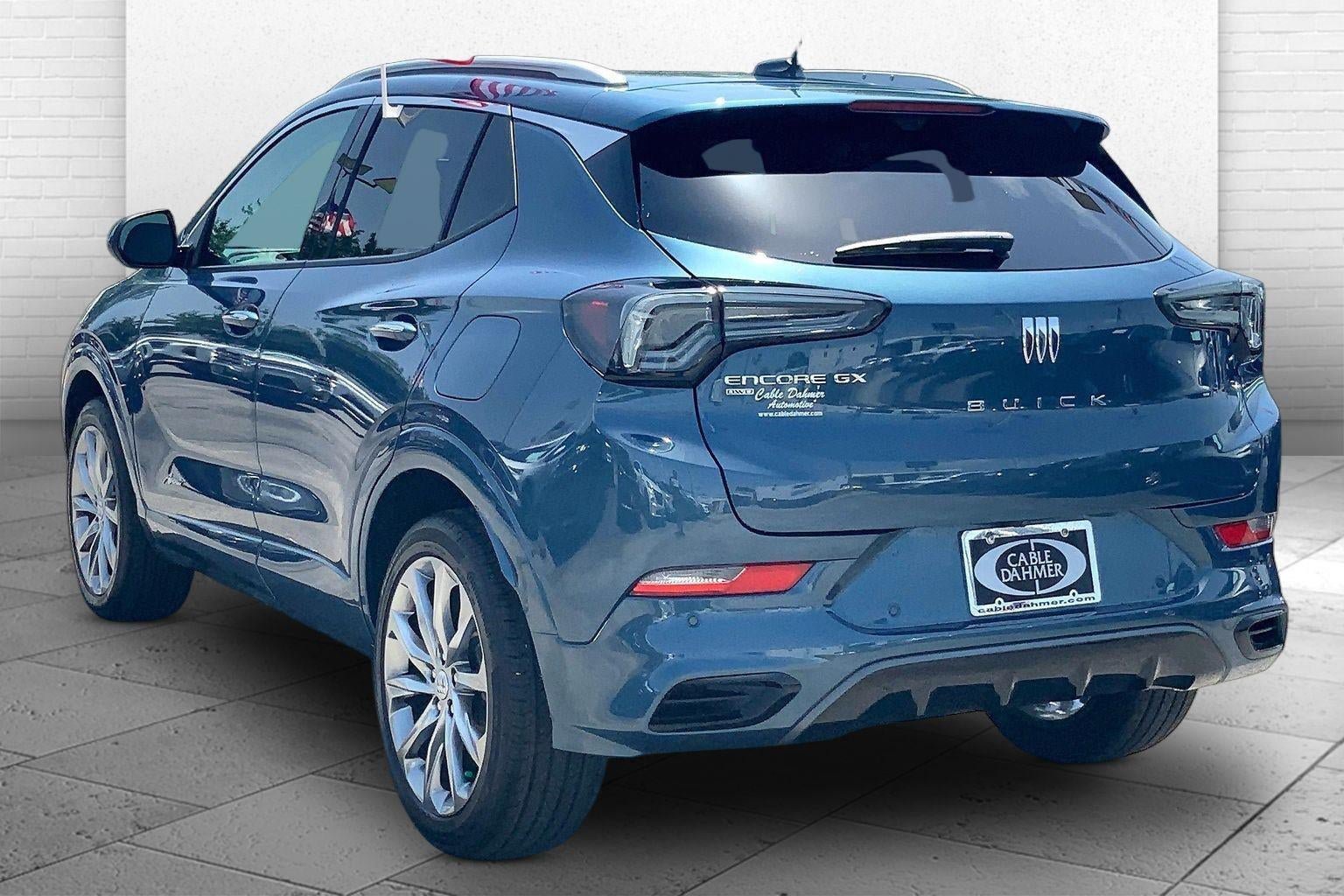 Used 2026 Buick Encore GX Avenir w/ Avenir Technology Package AWD/4WD image 10