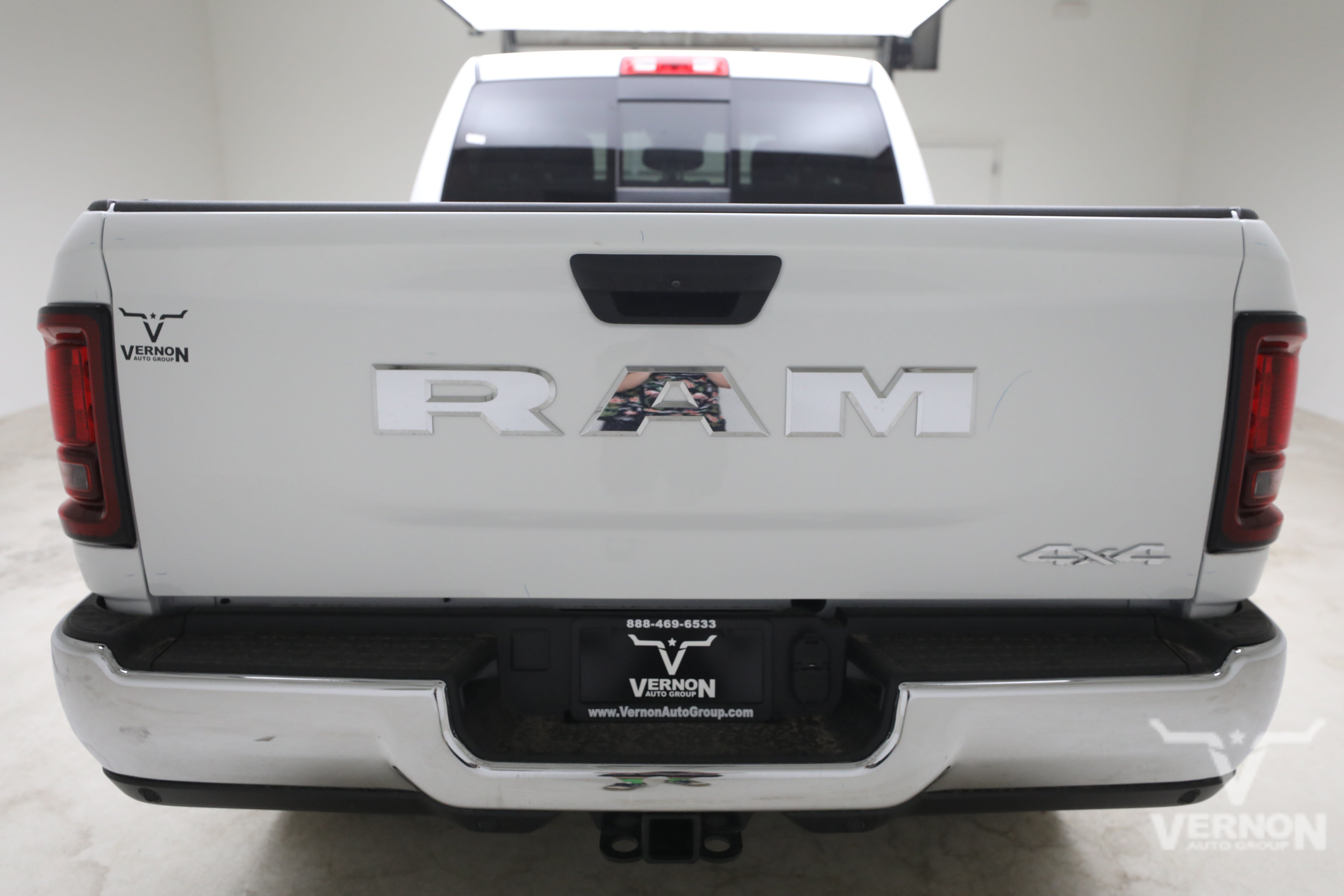 New 2027 RAM 3500 Tradesman AWD/4WD image 4