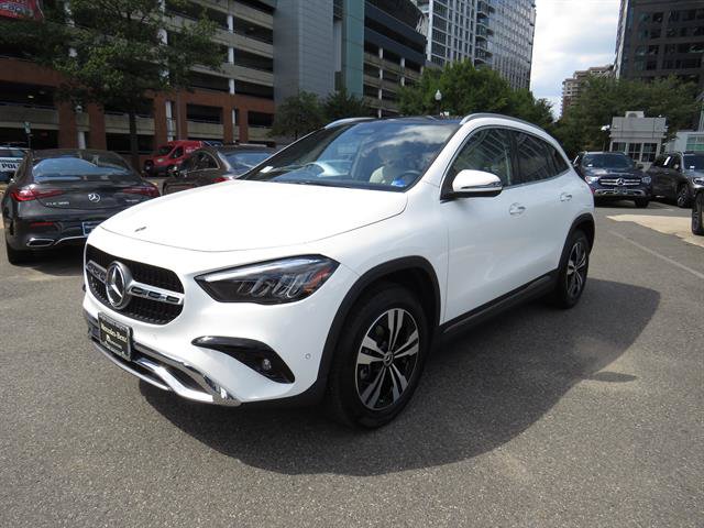 Used 2026 Mercedes-Benz GLA 250 4MATIC image 1