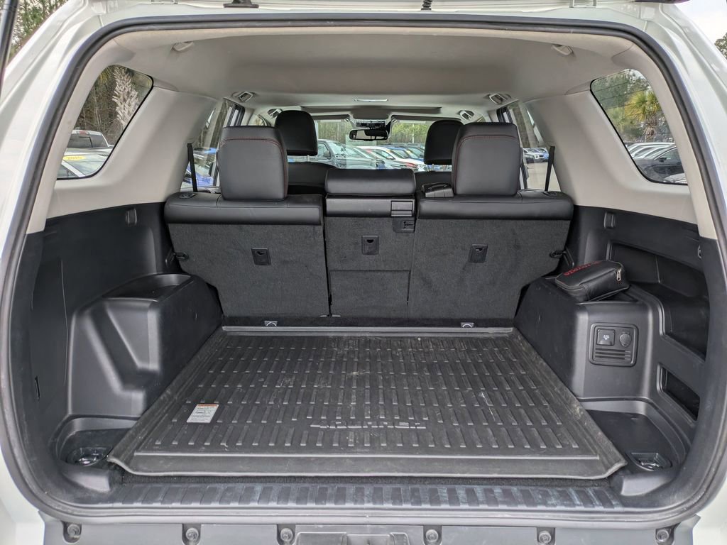 Used 2021 Toyota 4Runner Venture w/ Moonroof Package image 13