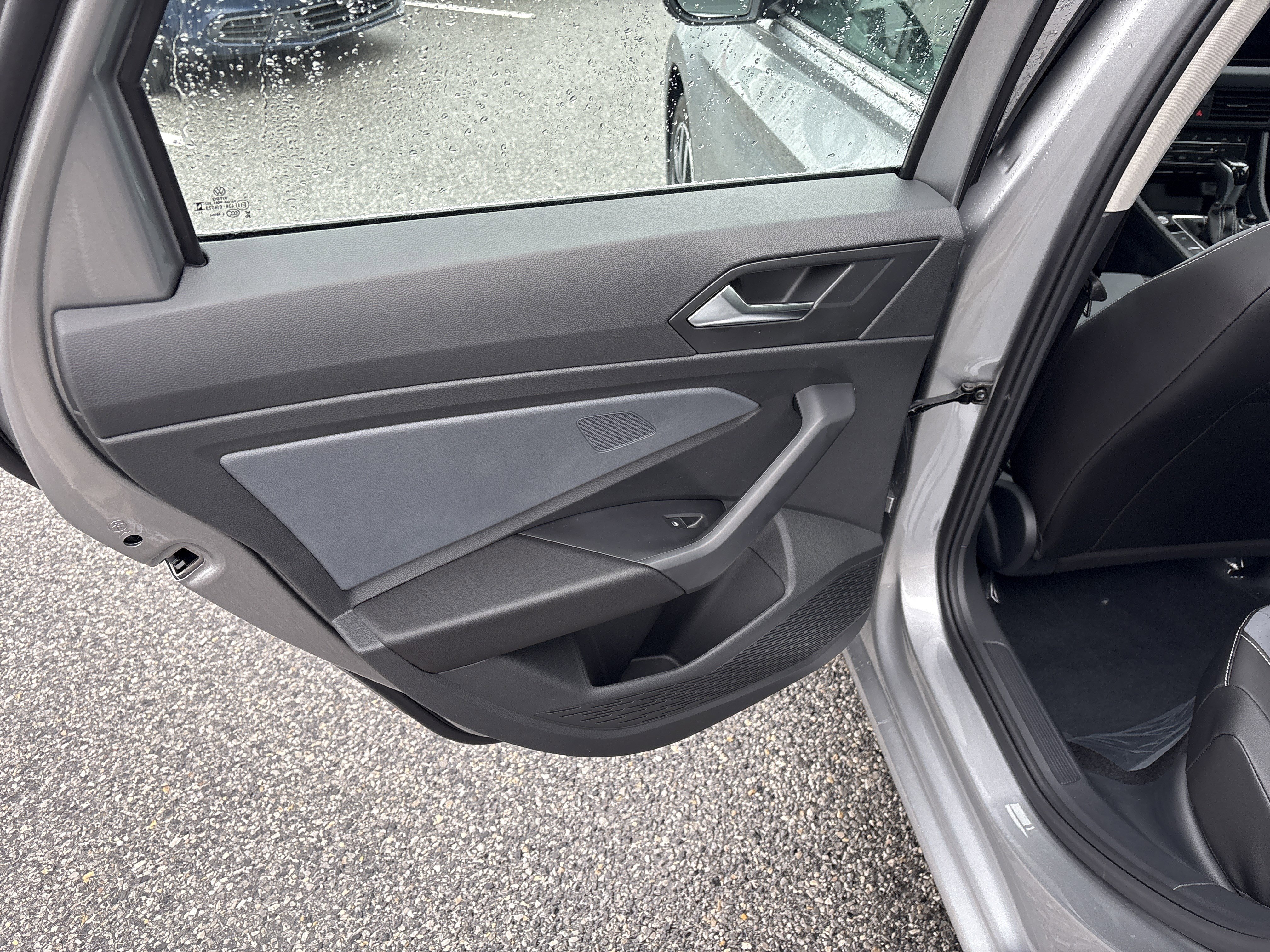 New 2026 Volkswagen Jetta SE image 12