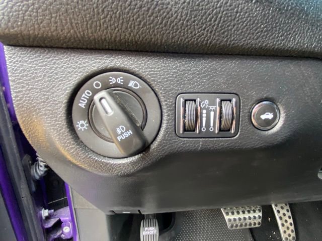 Used 2023 Dodge Challenger SXT w/ Blacktop Package image 15