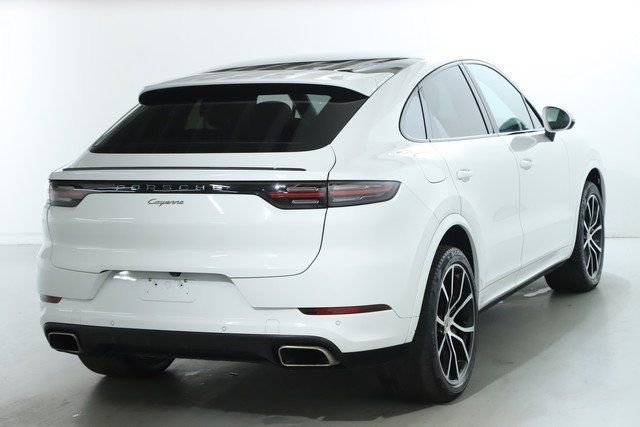 Used 2021 Porsche Cayenne Coupe image 47