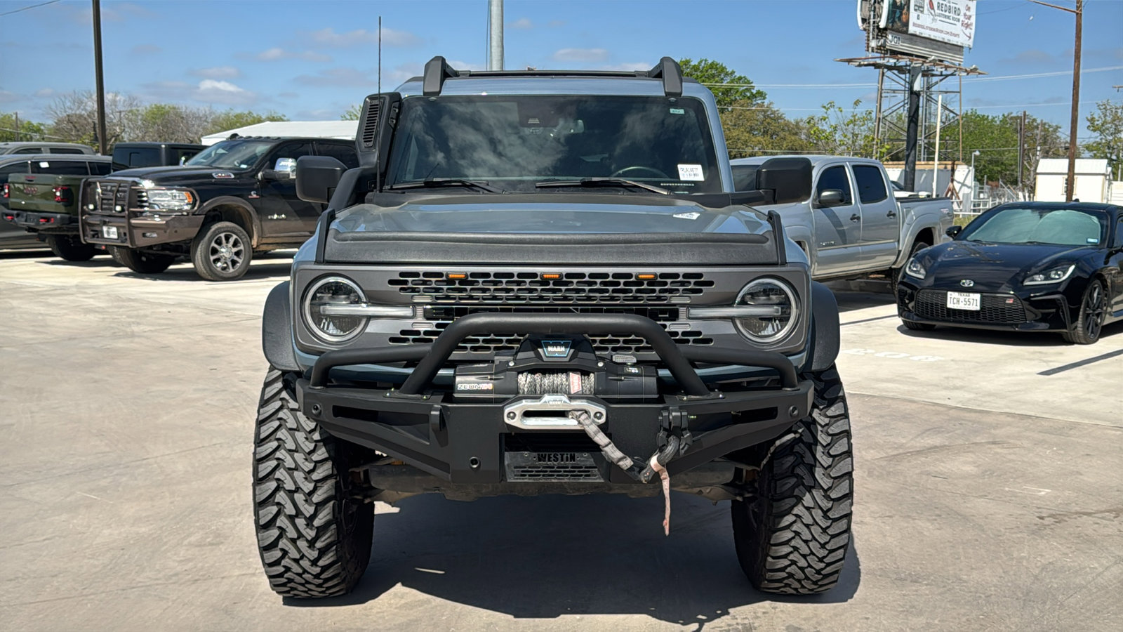 Used 2024 Ford Bronco Everglades AWD/4WD image 2