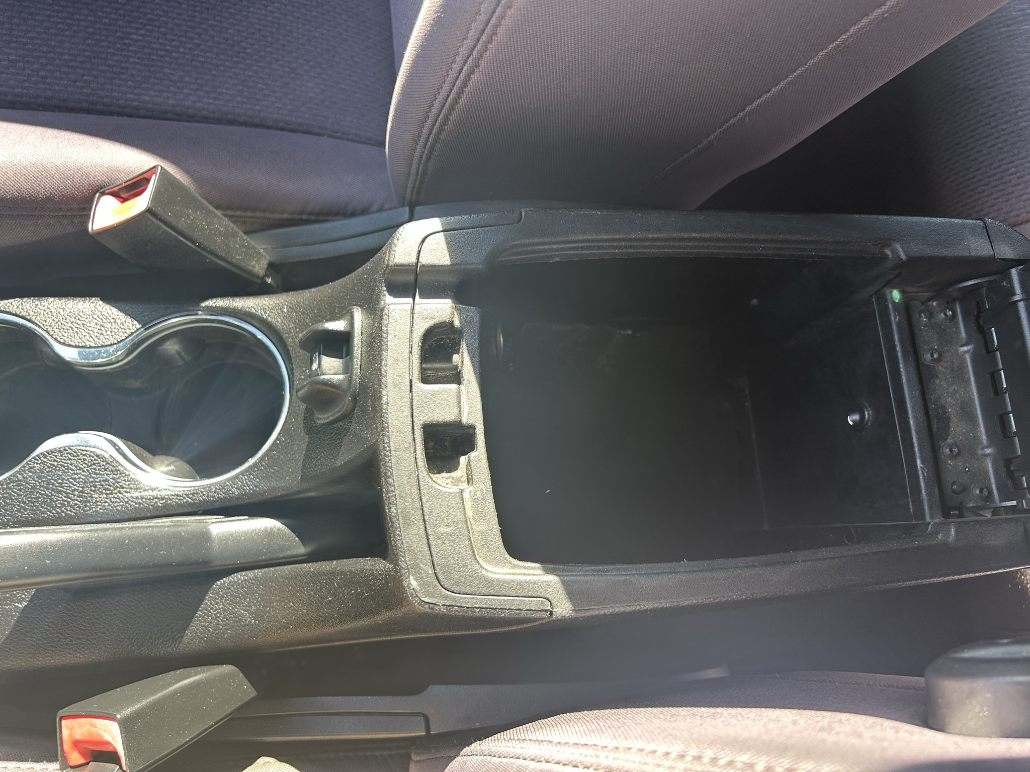 Used 2014 Chrysler 200 Touring w/ Cold Weather Group FWD image 16