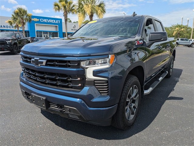 Used 2023 Chevrolet Silverado 1500 RST image 7