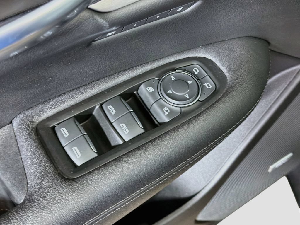 Used 2022 Cadillac XT5 Sportv AWD/4WD image 19