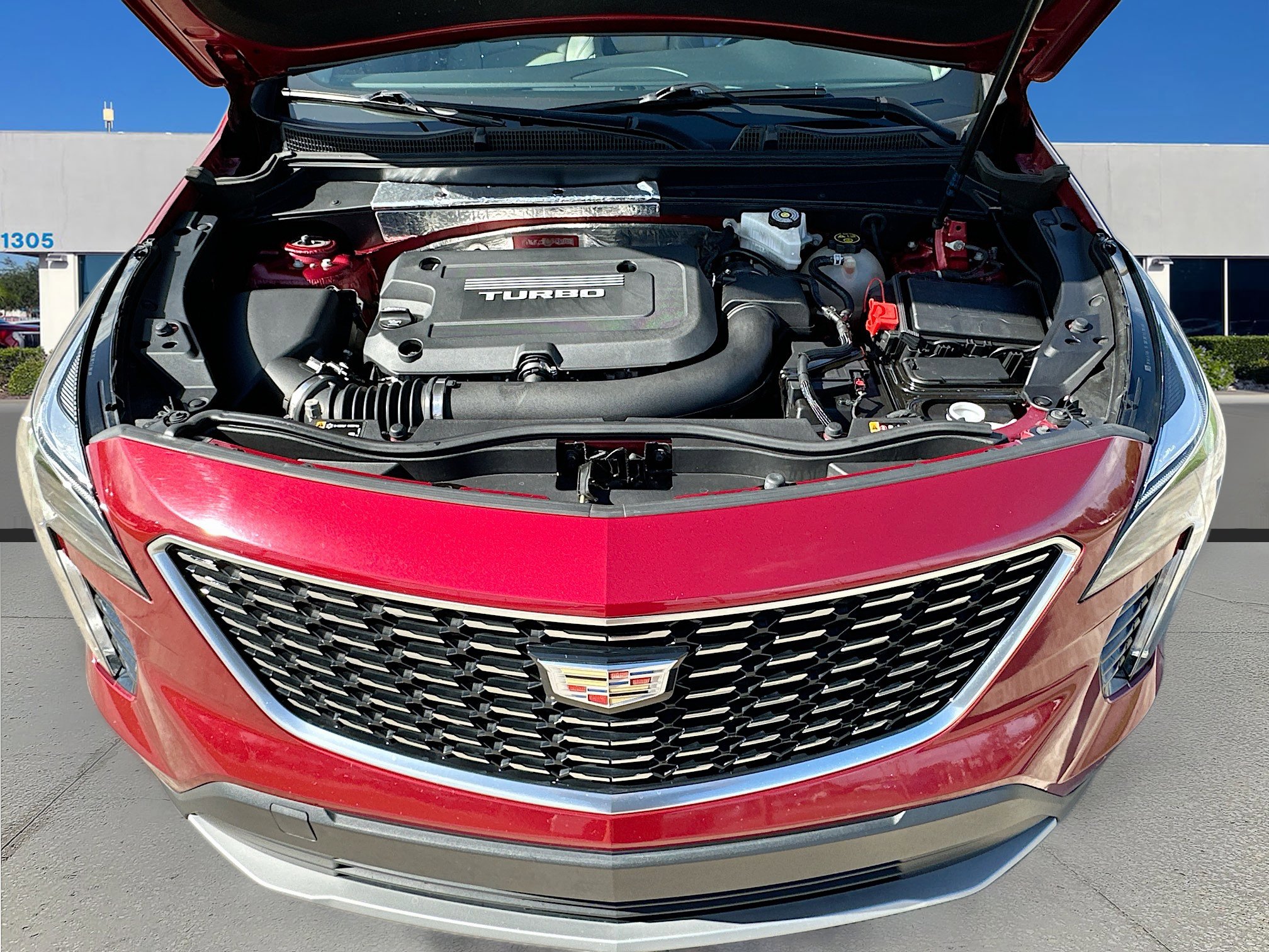 Used 2019 Cadillac XT4 Premium Luxury image 30