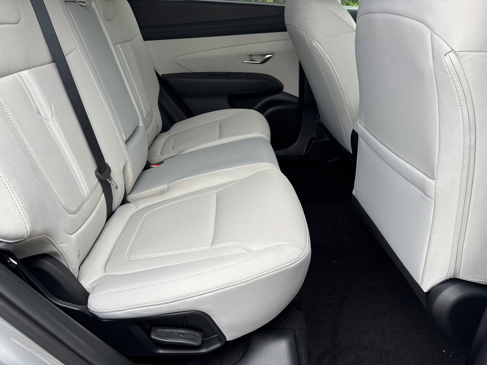 New 2026 Hyundai Tucson SEL image 16