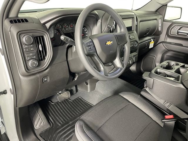 Certified 2026 Chevrolet Silverado 1500 Custom w/ Turbomax Blackout Package AWD/4WD image 3