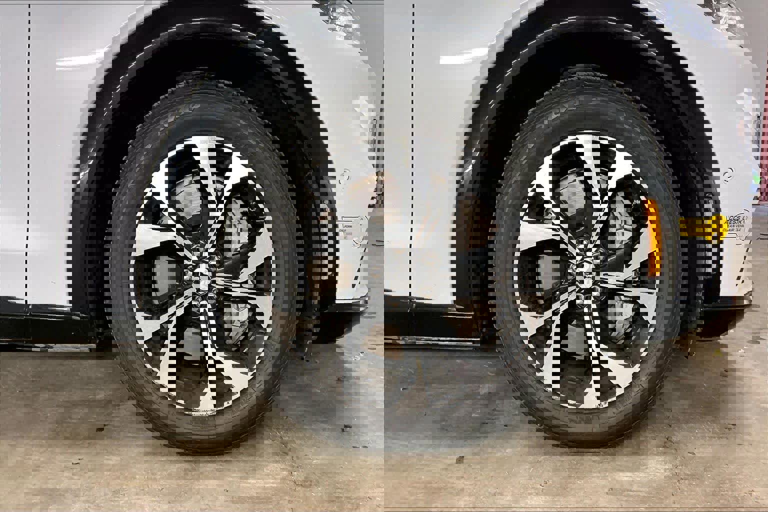 Used 2021 Ford Mustang Mach-E Premium image 12