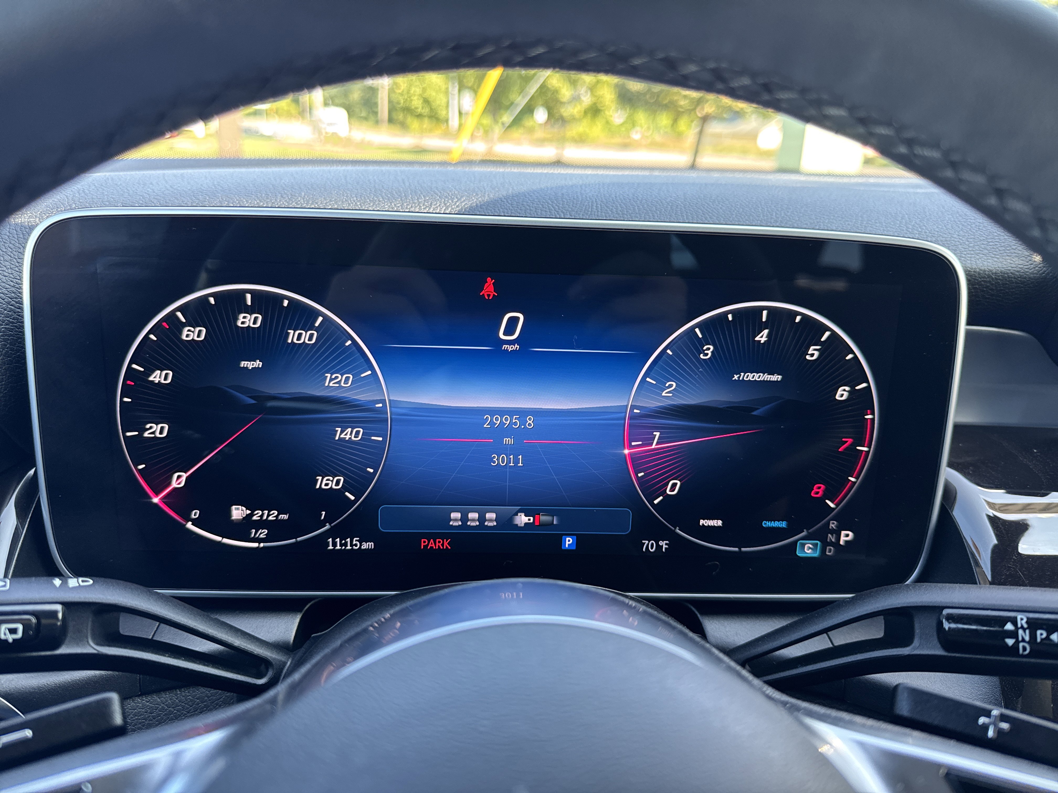 Used 2025 Mercedes-Benz GLC 300 4MATIC image 17