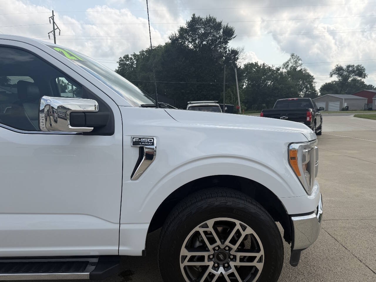 Used 2021 Ford F150 Lariat AWD/4WD image 8