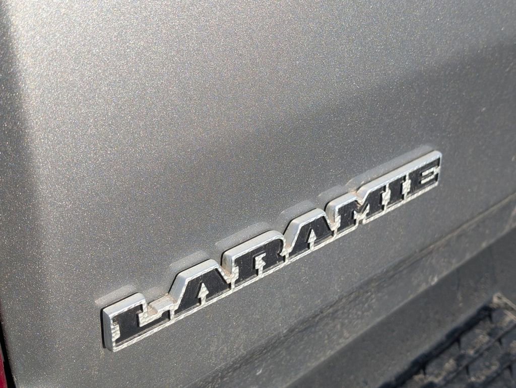 Used 2019 RAM 1500 Laramie image 5