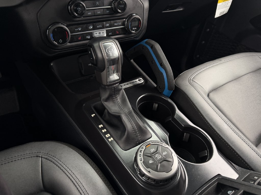 Used 2024 Ford Bronco Black Diamond AWD/4WD image 19