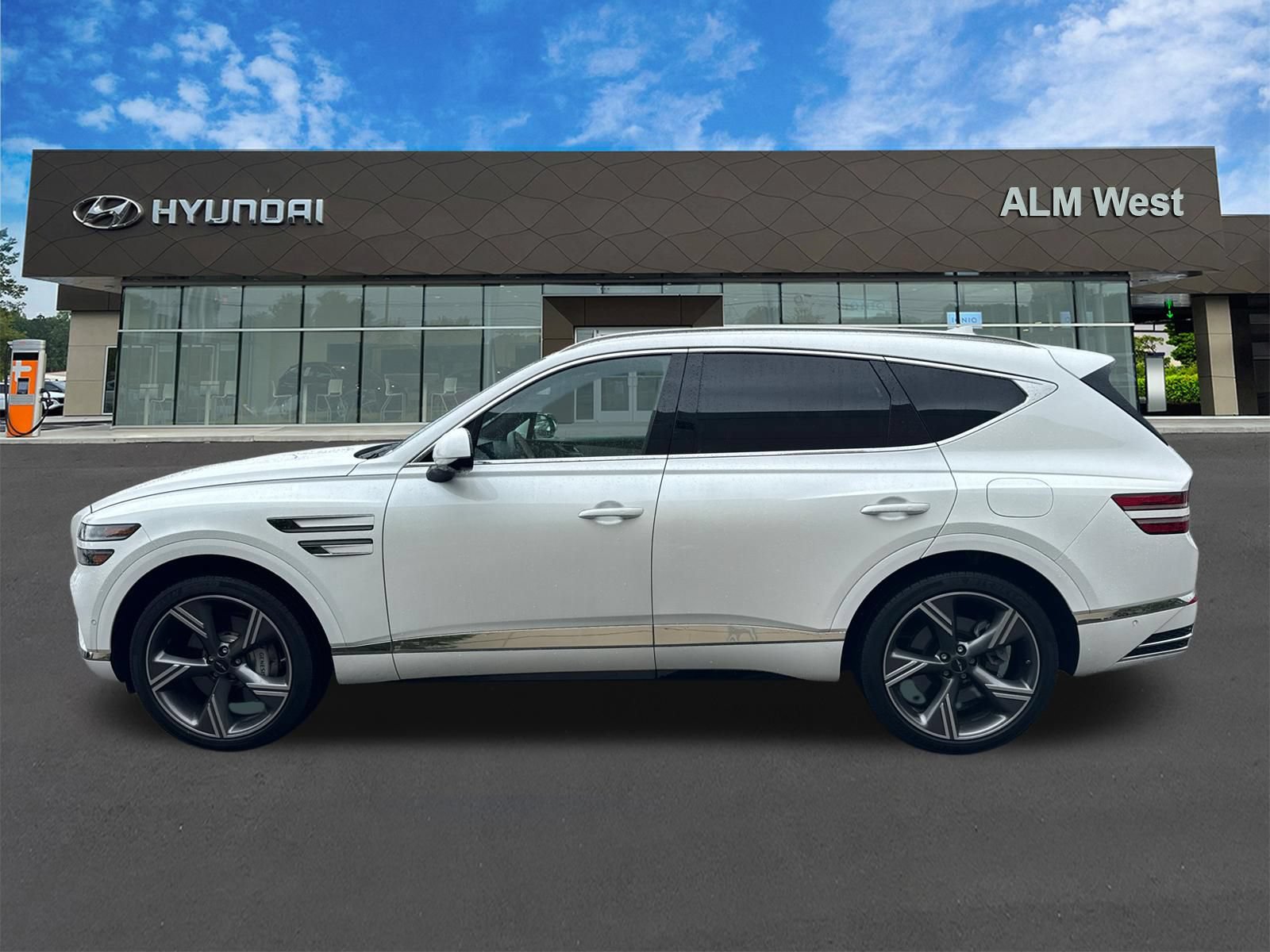 Used 2025 Genesis GV80 3.5T Prestige AWD/4WD image 8