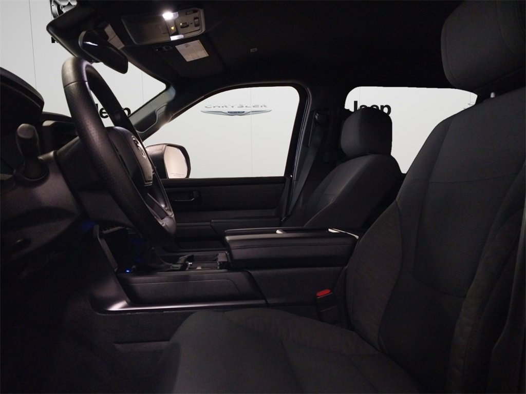 Used 2025 Toyota Tundra SR w/ SR Tow Package image 7