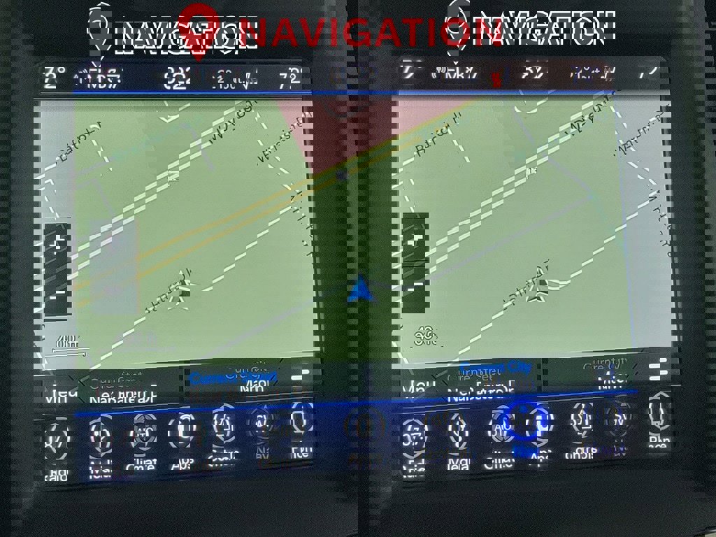 Used 2019 Chrysler 300 Touring L w/ Quick Order Package 22F image 21