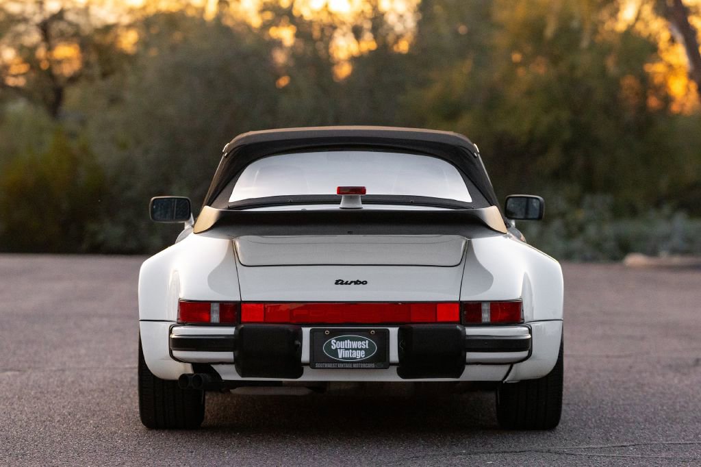 Used 1989 Porsche 911 Turbo image 20
