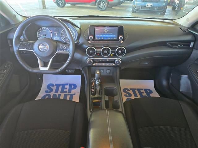 Used 2023 Nissan Sentra S image 3
