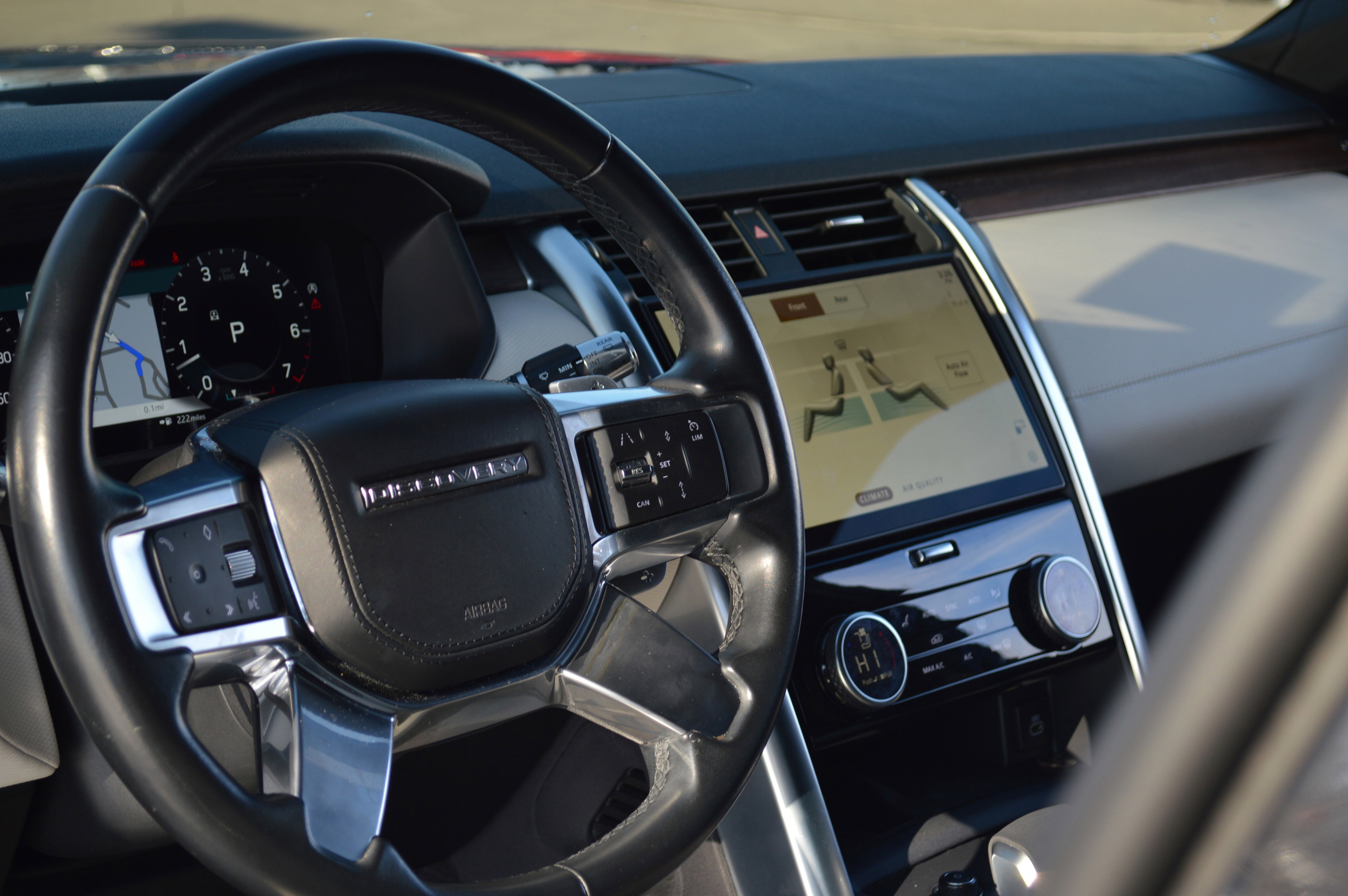 Used 2021 Land Rover Discovery HSE R-Dynamic image 22