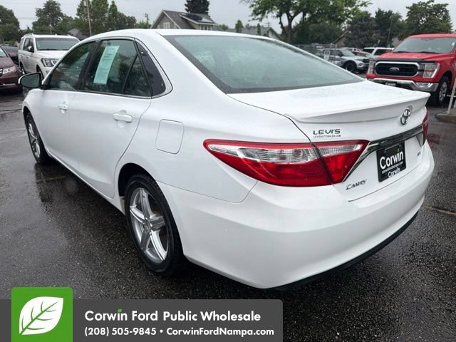 Used 2016 Toyota Camry SE FWD image 7