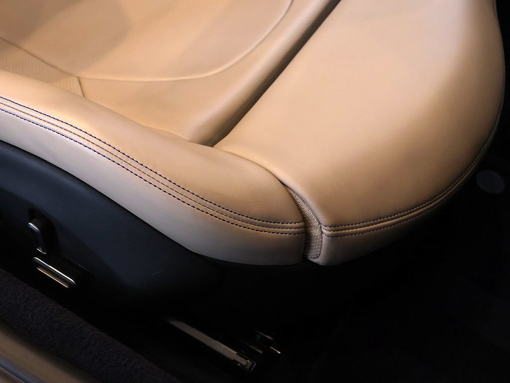 Certified 2019 Ferrari Portofino RWD image 27