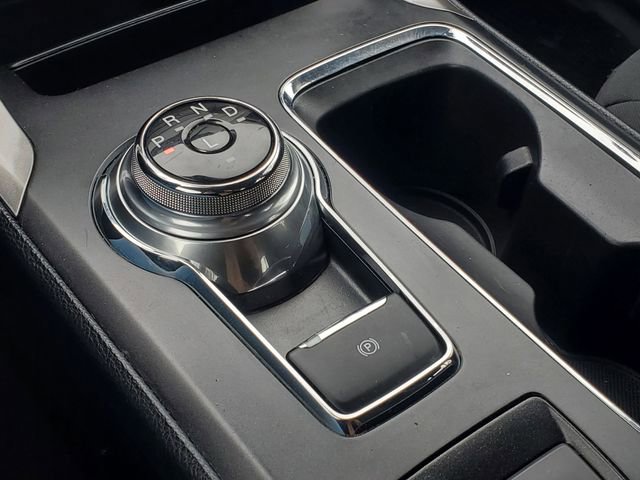 Used 2019 Ford Fusion SE image 28