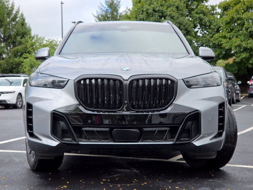 Used 2025 BMW X5 xDrive40i w/ M Sport Package AWD/4WD image 24