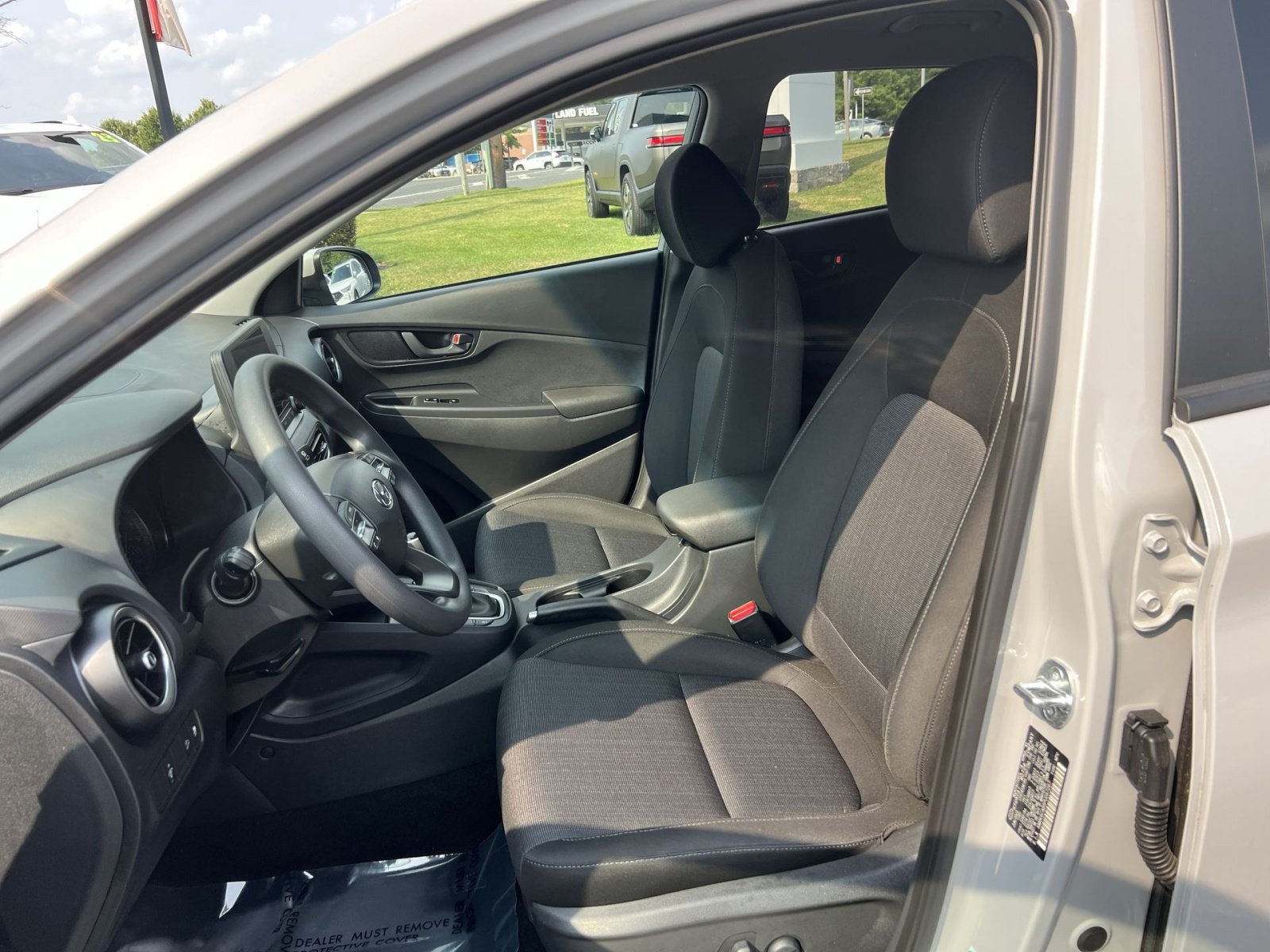 Used 2023 Hyundai Kona SEL AWD/4WD image 13