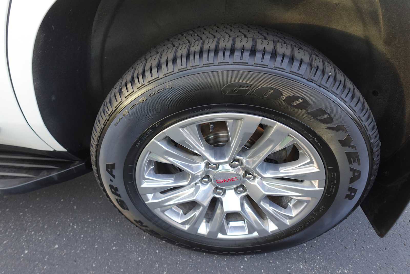 Used 2022 GMC Yukon Denali w/ Max Trailering Package AWD/4WD image 36