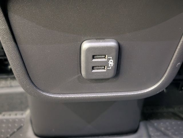 Certified 2024 Chevrolet Equinox LT w/ LPO, Floor Liner Package FWD image 25