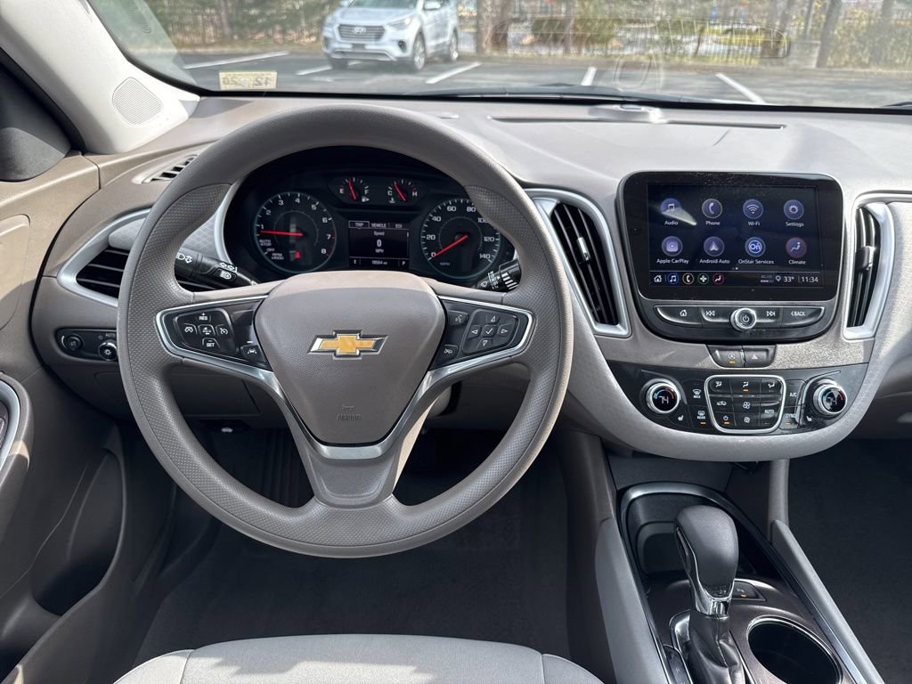 Used 2025 Chevrolet Malibu LT image 13