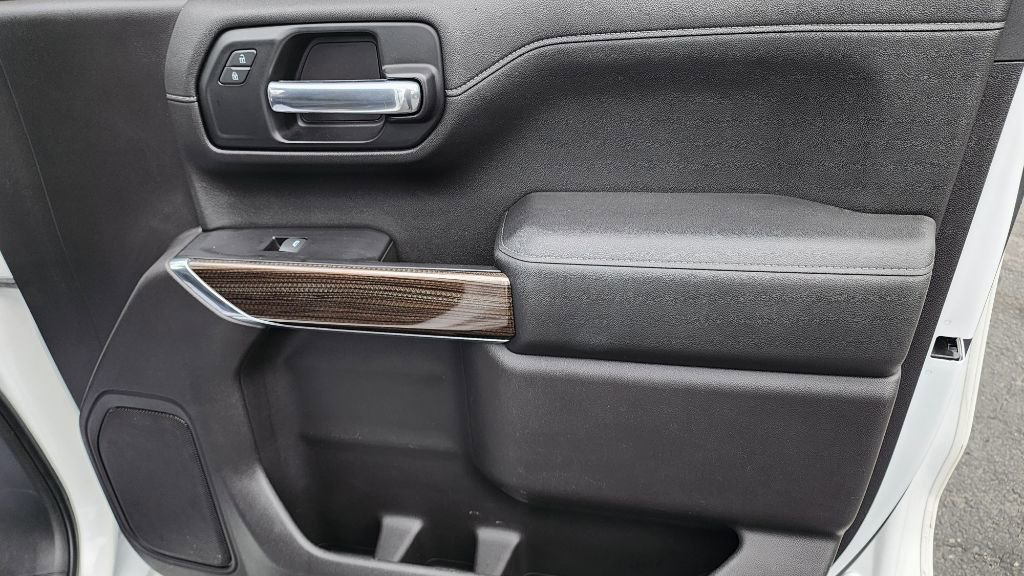 Used 2019 Chevrolet Silverado 1500 LT w/ All-Star Edition image 16