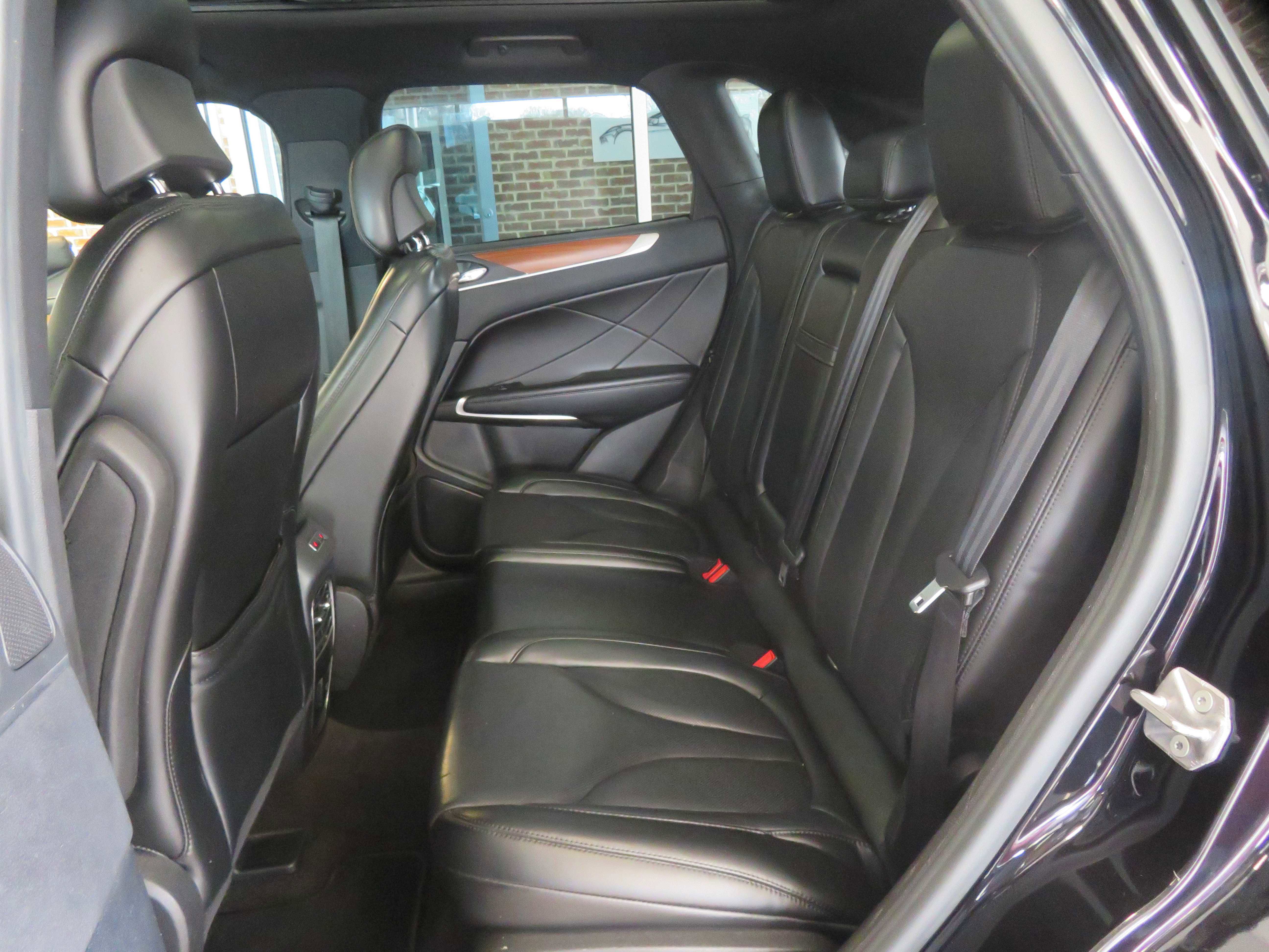 Used 2019 Lincoln MKC Reserve w/ MKC Climate Package image 27