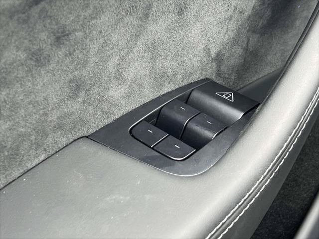 Used 2026 Tesla Model Y 2WD image 19