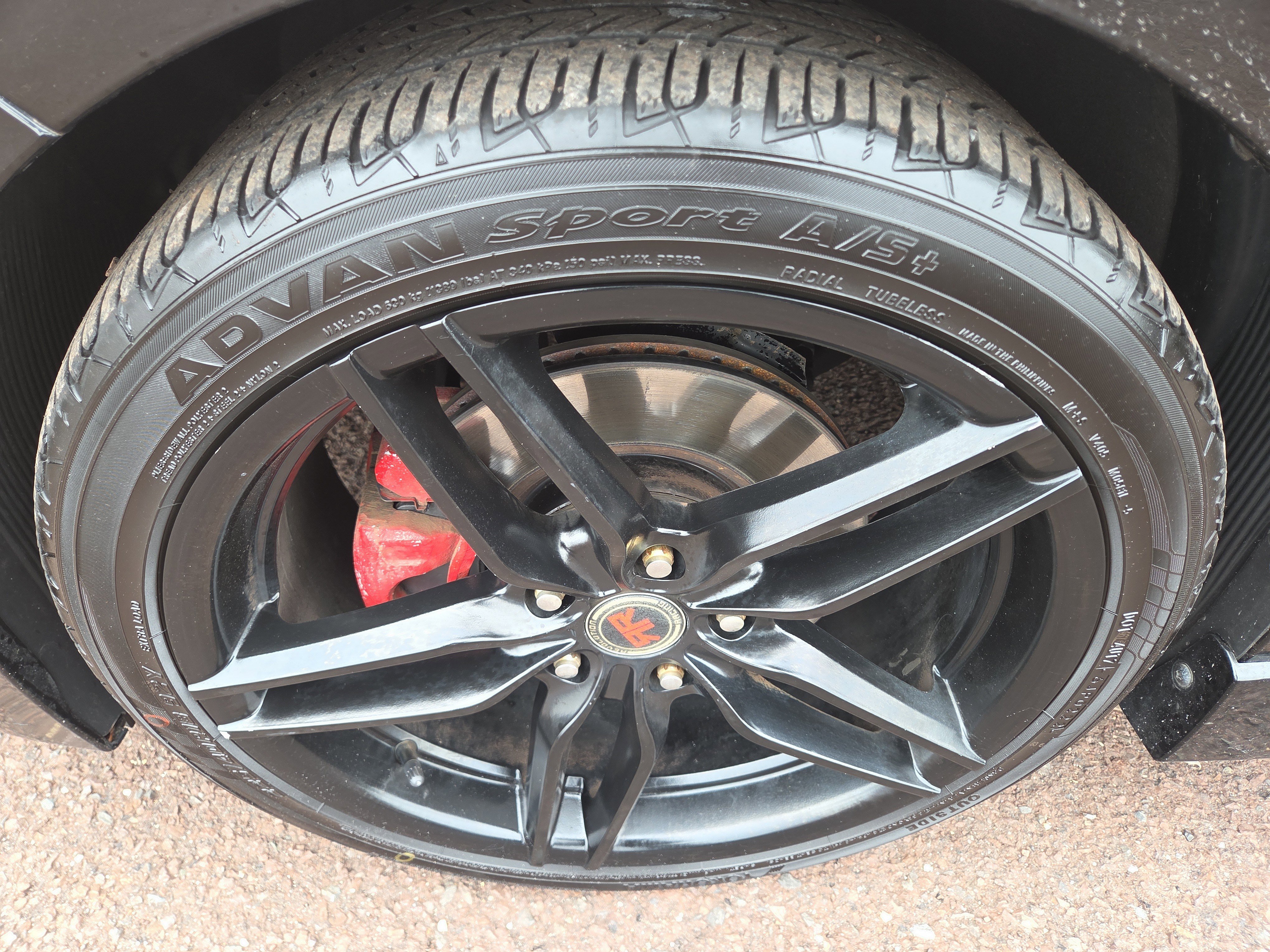 Used 2014 Hyundai Veloster Turbo w/ Turbo Technology Package 04 image 12