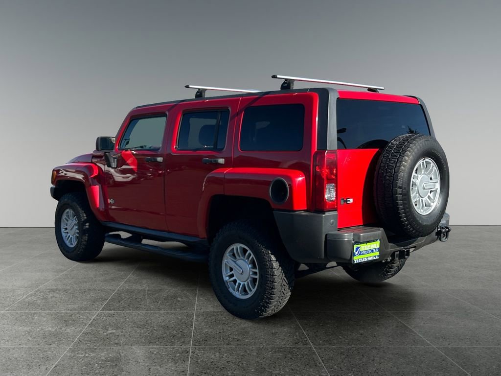 Used 2010 HUMMER H3 image 5