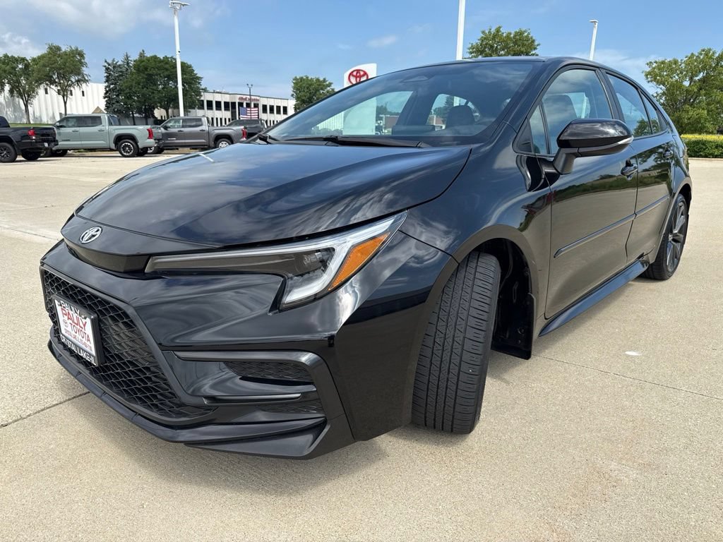 Certified 2023 Toyota Corolla SE w/ Carpet Mat Package (TMS) FWD image 6