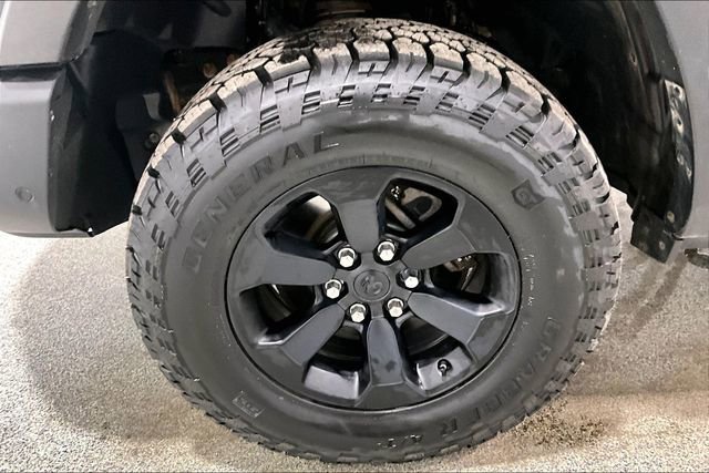 Used 2020 RAM 1500 Rebel image 33