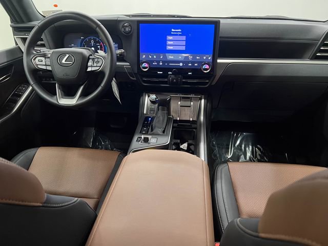 Certified 2025 Lexus GX 550 w/ Cold Area Package image 13
