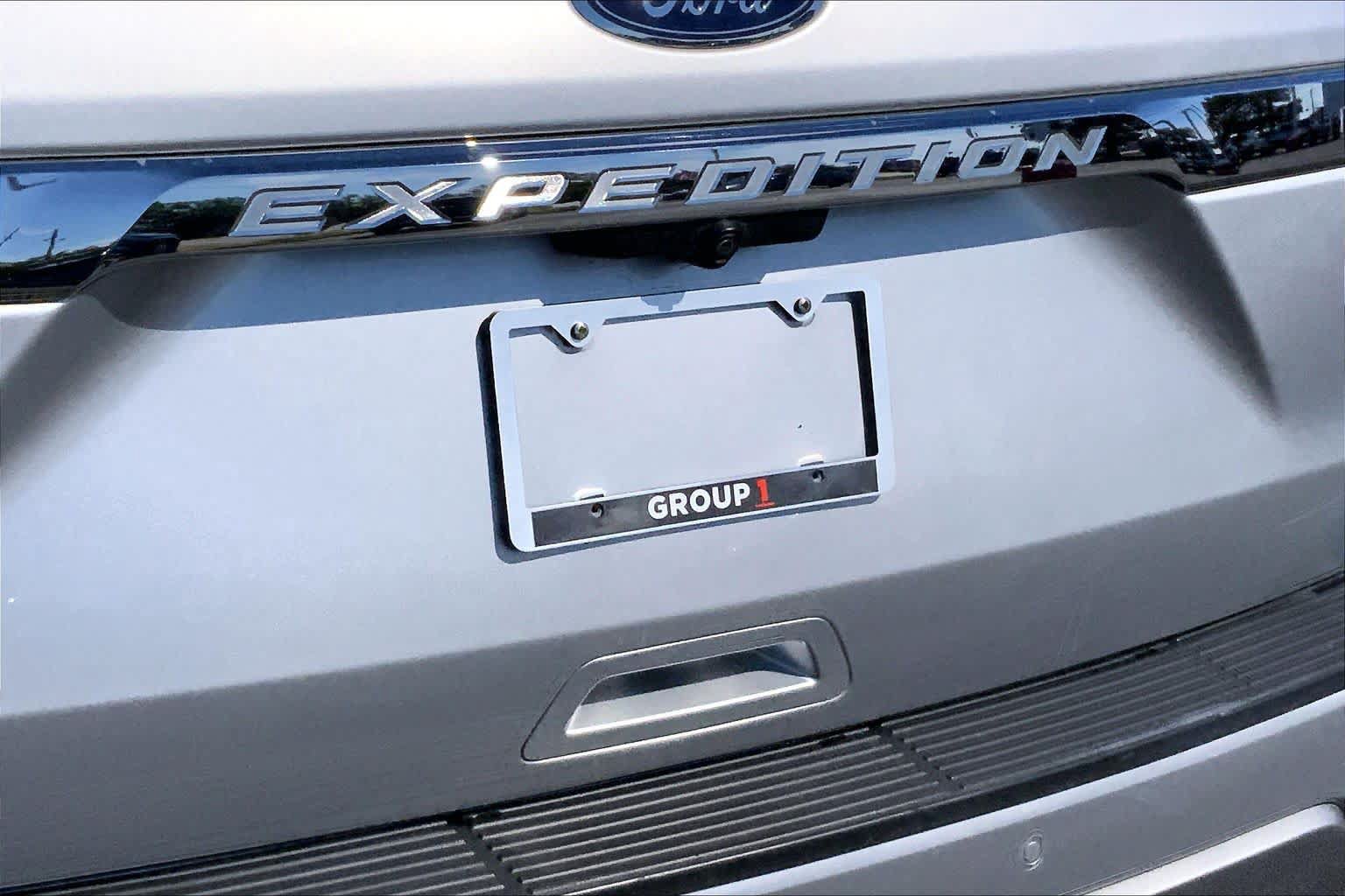 Used 2018 Ford Expedition Max Limited RWD image 30