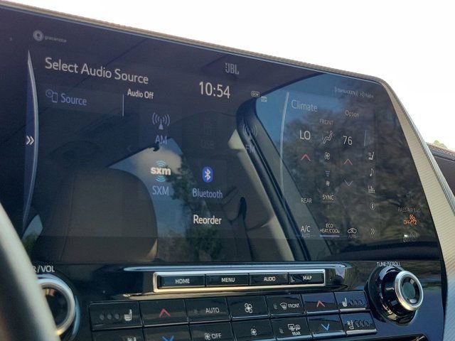 Used 2022 Toyota Highlander Platinum image 24