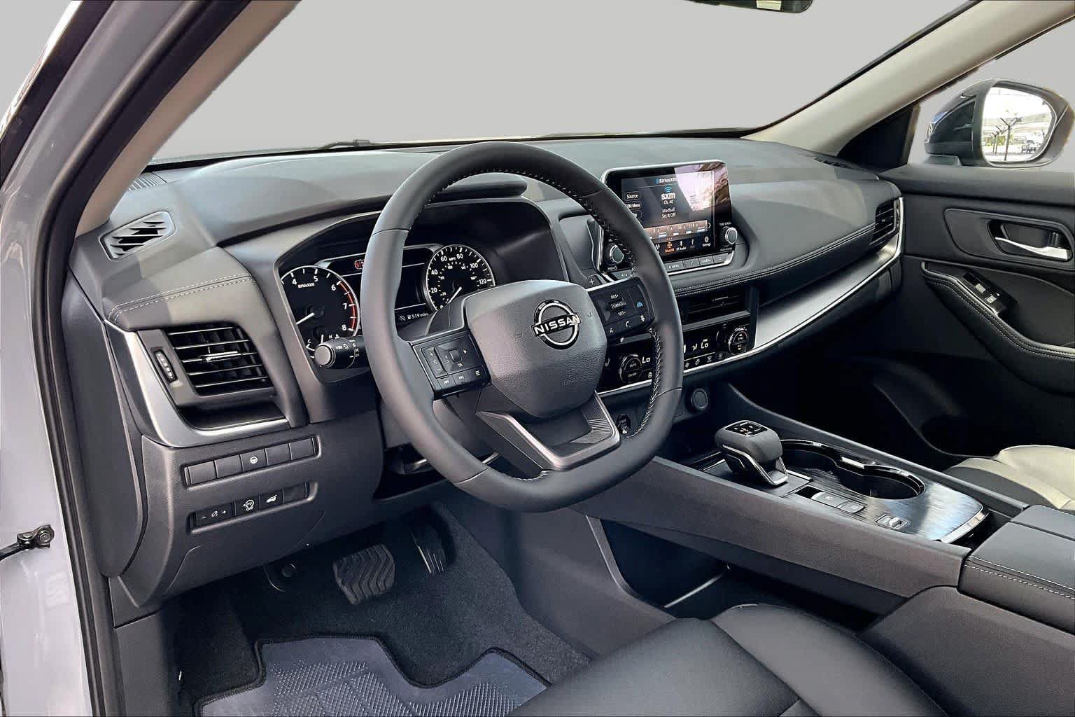 New 2026 Nissan Rogue Dark Armor FWD image 8